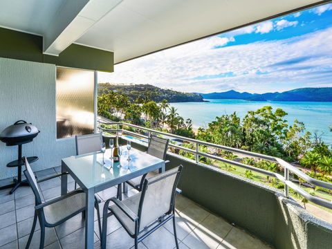 Top Floor Hibiscus Apartment 208 - Tourism Townsville 0