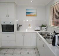 Torquay Beach Holiday House - Tourism Townsville