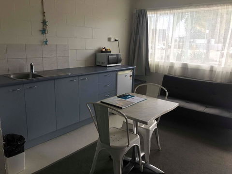 Top Spot Motel - Tourism Townsville 1