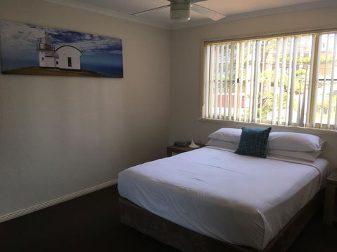 Town Beach Beachcomber Resort - Tourism Townsville 3