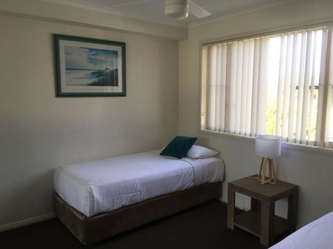 Town Beach Beachcomber Resort - Tourism Townsville 2