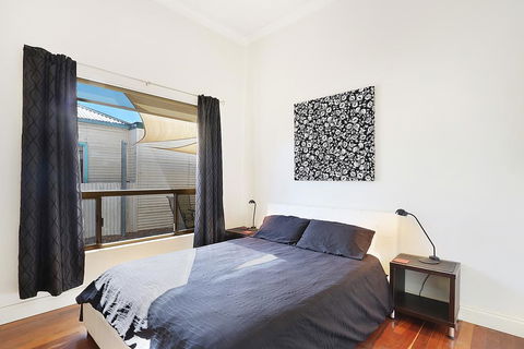 Townhouse 3 - Tourism Townsville 3