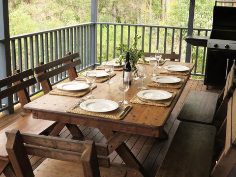 Treehouse - 3 Acre Elevated Nature Setting - Tourism Townsville 0