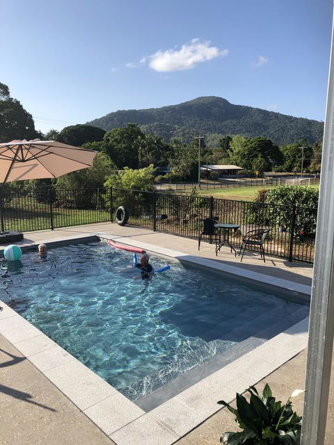 Tropical Retreat - Tourism Townsville 1