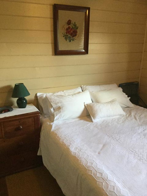 Twomey's Cottage - Tourism Townsville 1