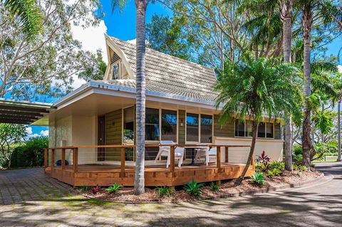 Ultiqa Village Resort - Tourism Townsville 0