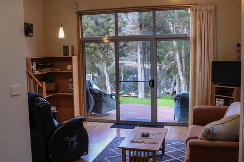 Ulverstone River Retreat - Tourism Townsville 2