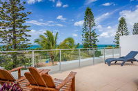 Unit 206 Plantation Rainbow Beach Incredible Views Top Floor Ocean Facing