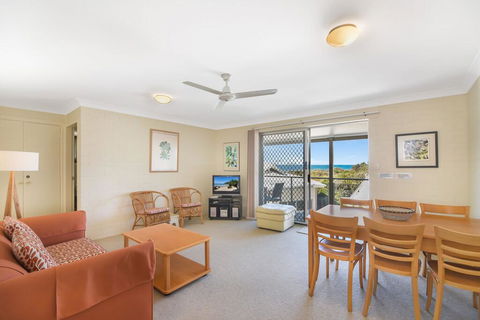 Unit 3 At 4 Pelican Street, Peregian Beach, Noosa Shire - Tourism Townsville 1