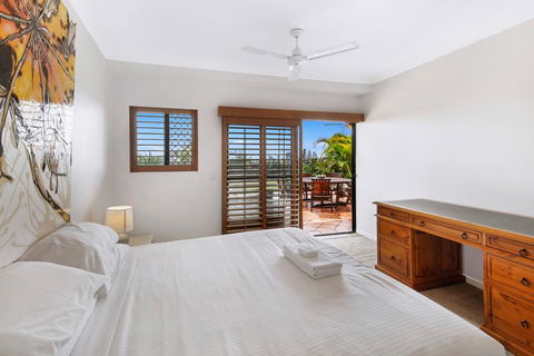 Unrivaled Ocean And City Views From Resort Style 3bed With Garden - Tourism Townsville 3