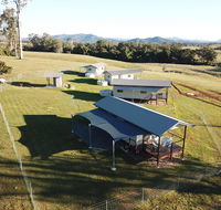 Valley Cabins By The Creek - Tourism Townsville