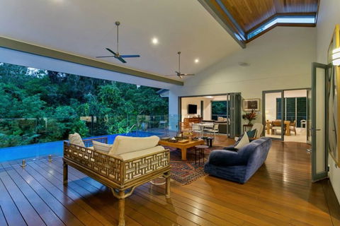 Veldree Palm Cove Rainforest Views,Privacy,Close To The Beach And Restaurants - Tourism Townsville 0