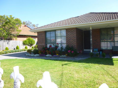 Vella Room - Tourism Townsville 3