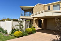 Book Inverloch Accommodation Vacations Tourism Townsville Tourism Townsville