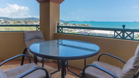 Views From Golden Orchid - Airlie Beach - Tourism Townsville 1