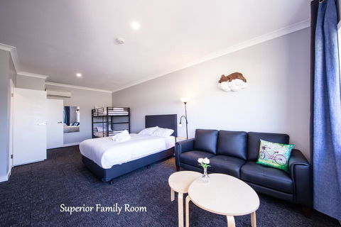 Vikas - Tourism Townsville 0