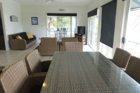 Villa 31 At Tangalooma Resort - Tourism Townsville 3