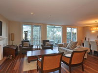 Villa 3br Vista Resort Condo located within Cypress Lakes Resort nothing is more central