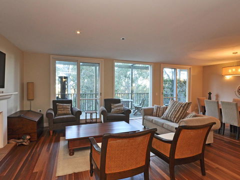 Villa 3br Vista Resort Condo Located Within Cypress Lakes Resort (nothing Is More Central) - Tourism Townsville 0