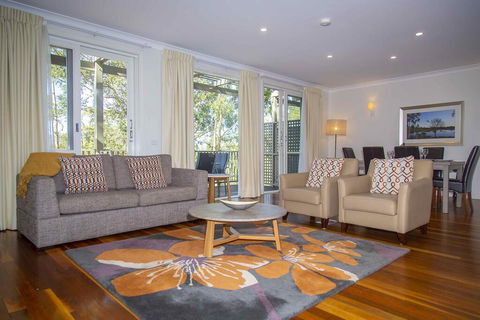 Villa Boronia - Tourism Townsville 3