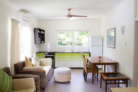 Villa Marine Holiday Apartments Cairns - Tourism Townsville 2