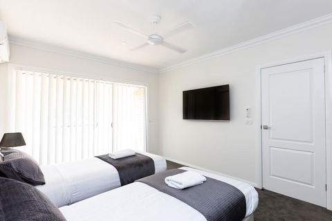 Wagga Apartments #4 - Tourism Townsville 3