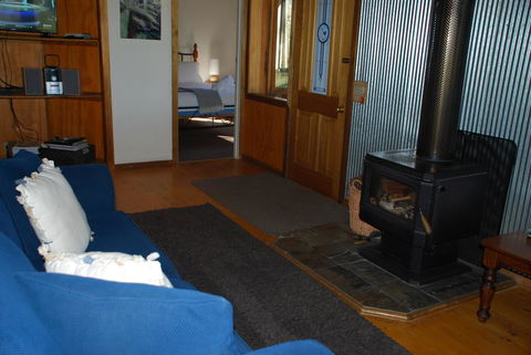 Bluegum Ridge Cottages - Tourism Townsville 12