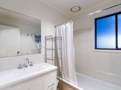 Perfect For Family Fun - Tourism Townsville 9