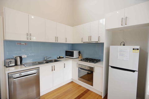 Apollo Bay Seal Apartments - Tourism Townsville 24