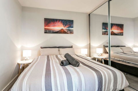 Complete Host 50 Claremont St Apartments - Tourism Townsville 21