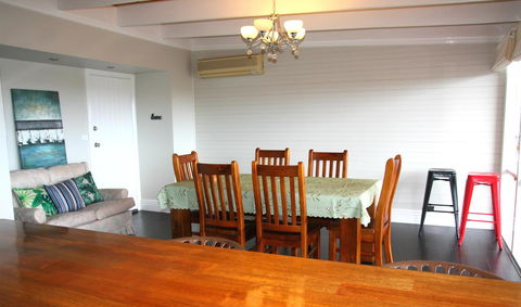 Beautiful View House - Tourism Townsville 8