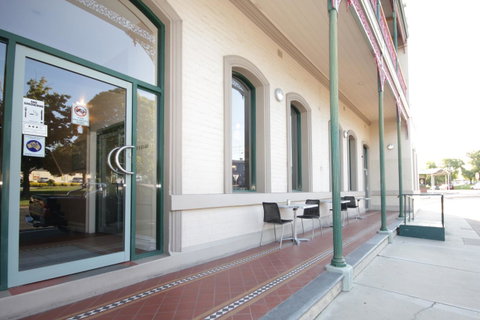 Mitchell River Tavern - Tourism Townsville 6