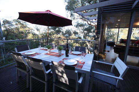 Lorne Luxury - Tourism Townsville 14