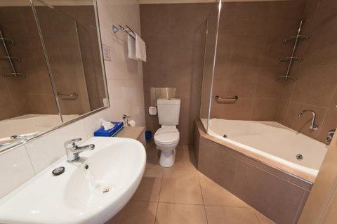 National Hotel Complex Bendigo - Tourism Townsville 31