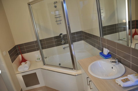 National Hotel Complex Bendigo - Tourism Townsville 22