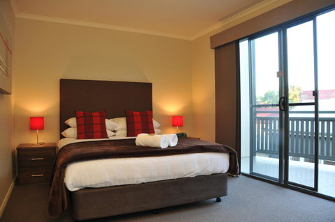 National Hotel Complex Bendigo - Tourism Townsville 28