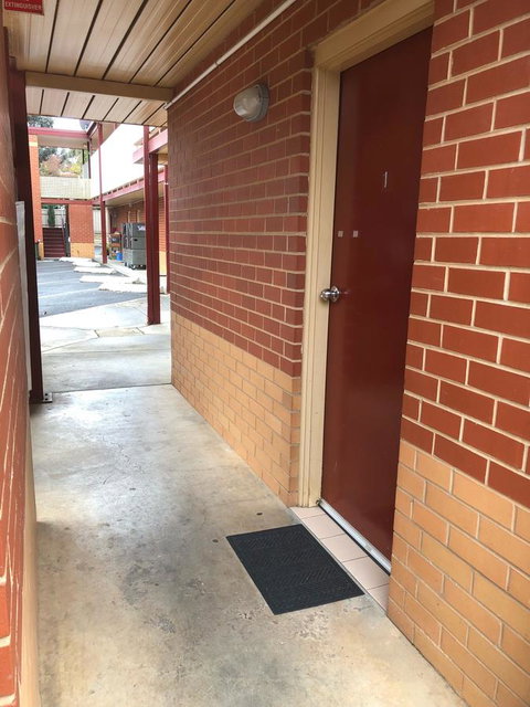 National Hotel Complex Bendigo - Tourism Townsville 2