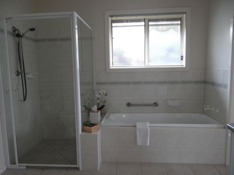 Horsham Central Stay - Tourism Townsville 7