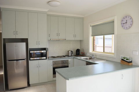Horsham Central Stay - Tourism Townsville 2