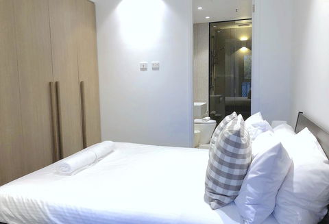 Pride Fawkner Apartments - Tourism Townsville 1