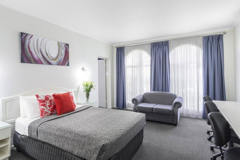 Cathedral Motor Inn - Tourism Townsville 12