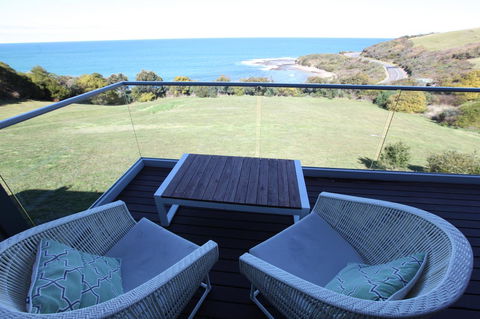 Points South By The Sea - Tourism Townsville 1