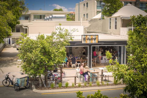 10 Hastings Street Motel - Tourism Townsville 1