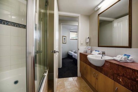 Landmark Resort - Tourism Townsville 28