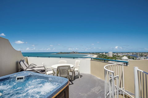 Landmark Resort - Tourism Townsville 26