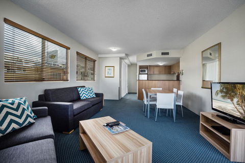 Landmark Resort - Tourism Townsville 7
