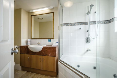Landmark Resort - Tourism Townsville 20