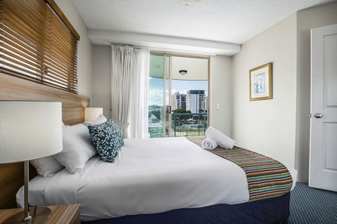 Landmark Resort - Tourism Townsville 3