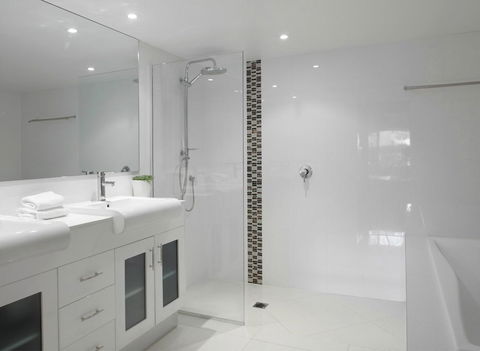 Hotel Laguna - Tourism Townsville 4