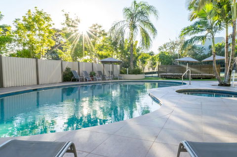 Noosa Hill Resort - Tourism Townsville 31